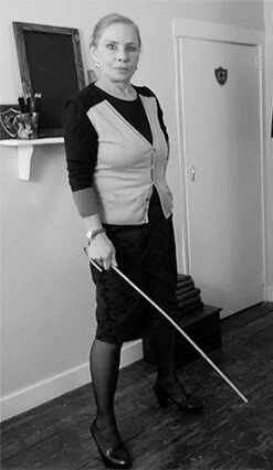 Nice and Strict Mistress 