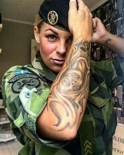 Trabajos sexy militares