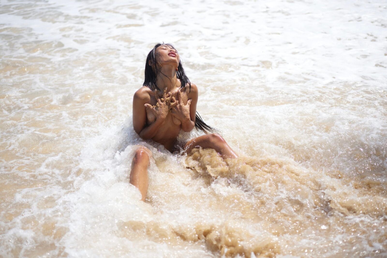 Plage de plage nue hiromi