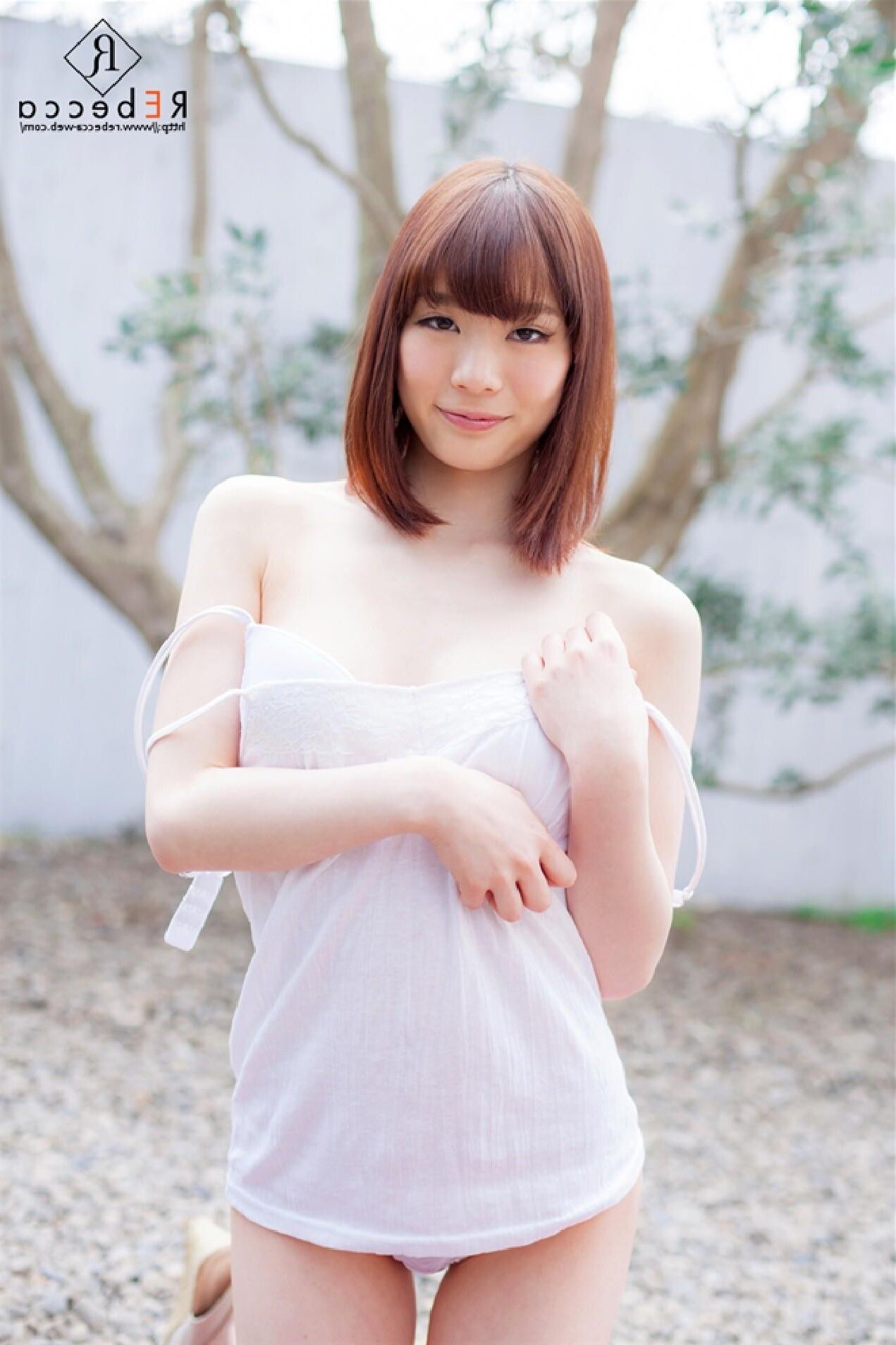 Airi Suzumura Rebecca Digitales Fotobuch The Sound of White Bell