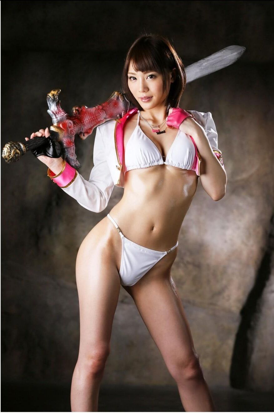 Airi Suzumura Photobook aufregendes Cosplay