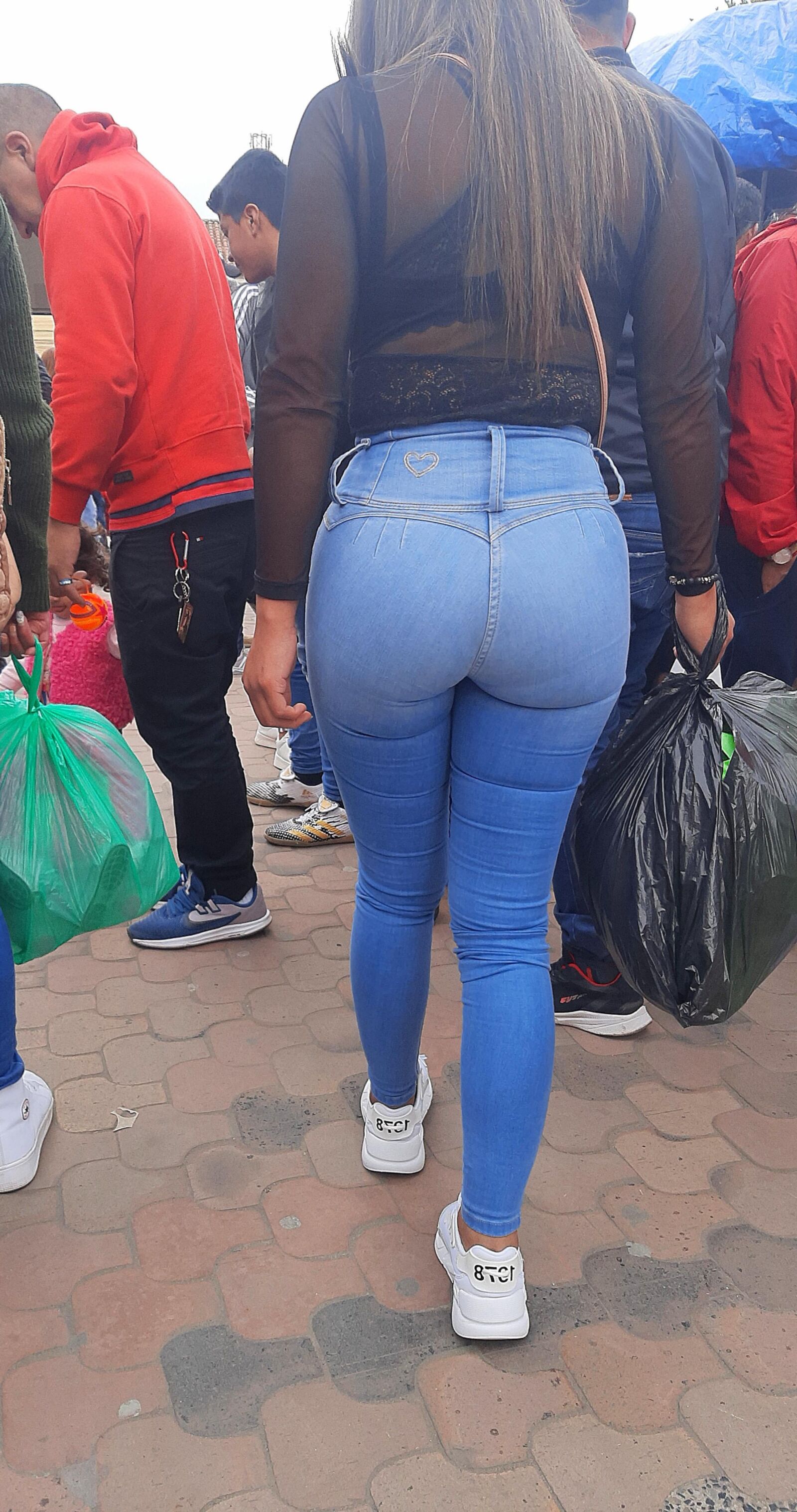 Candid Pawgs Tight Jeans and Pants