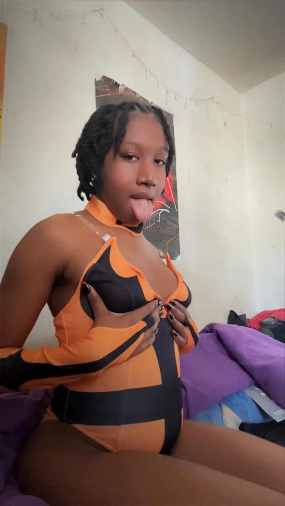 Ebony desagradable