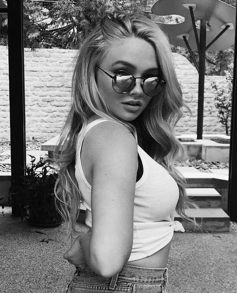 Natalie Alyn Lind