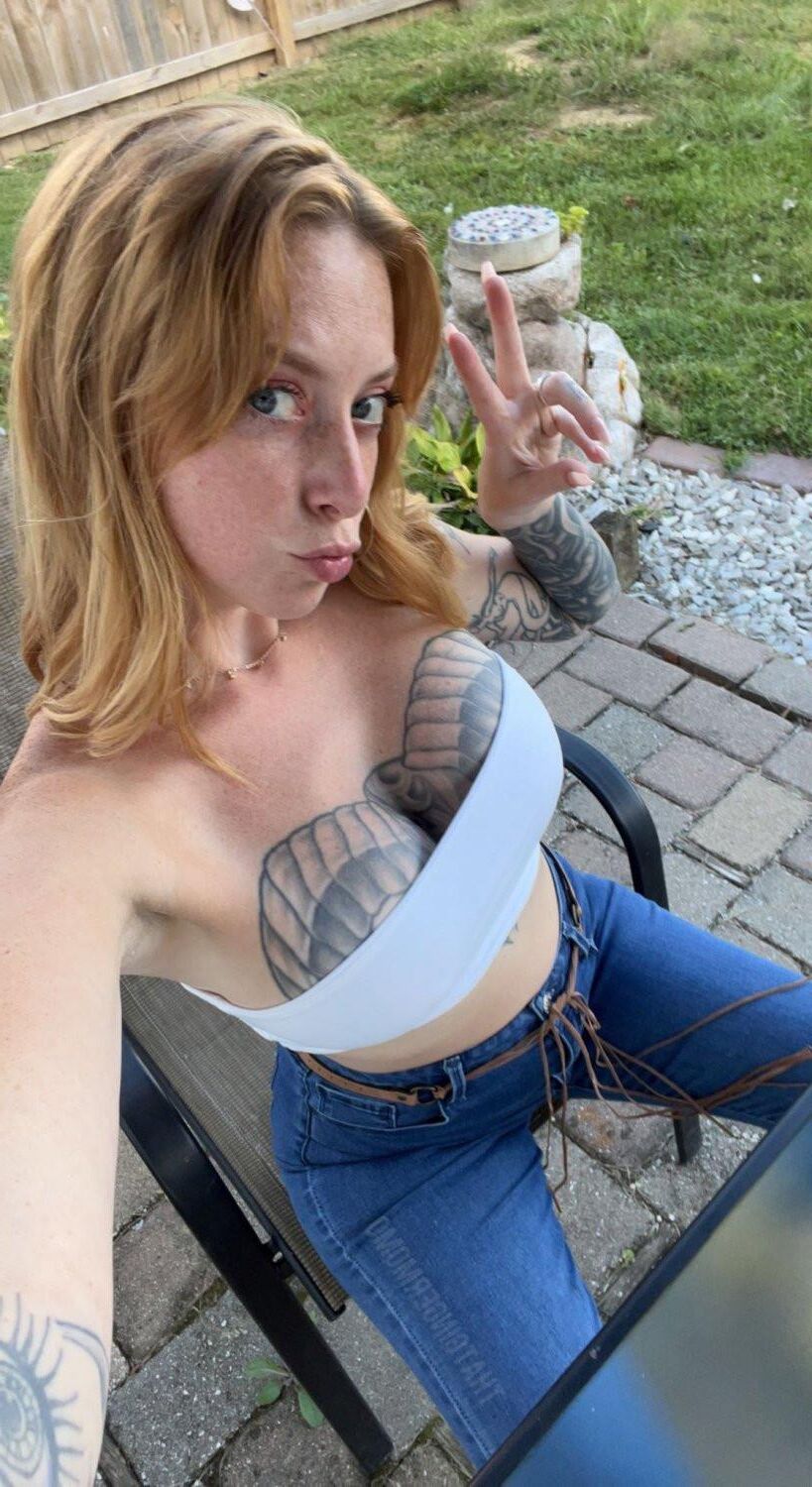 Ginger MILF 