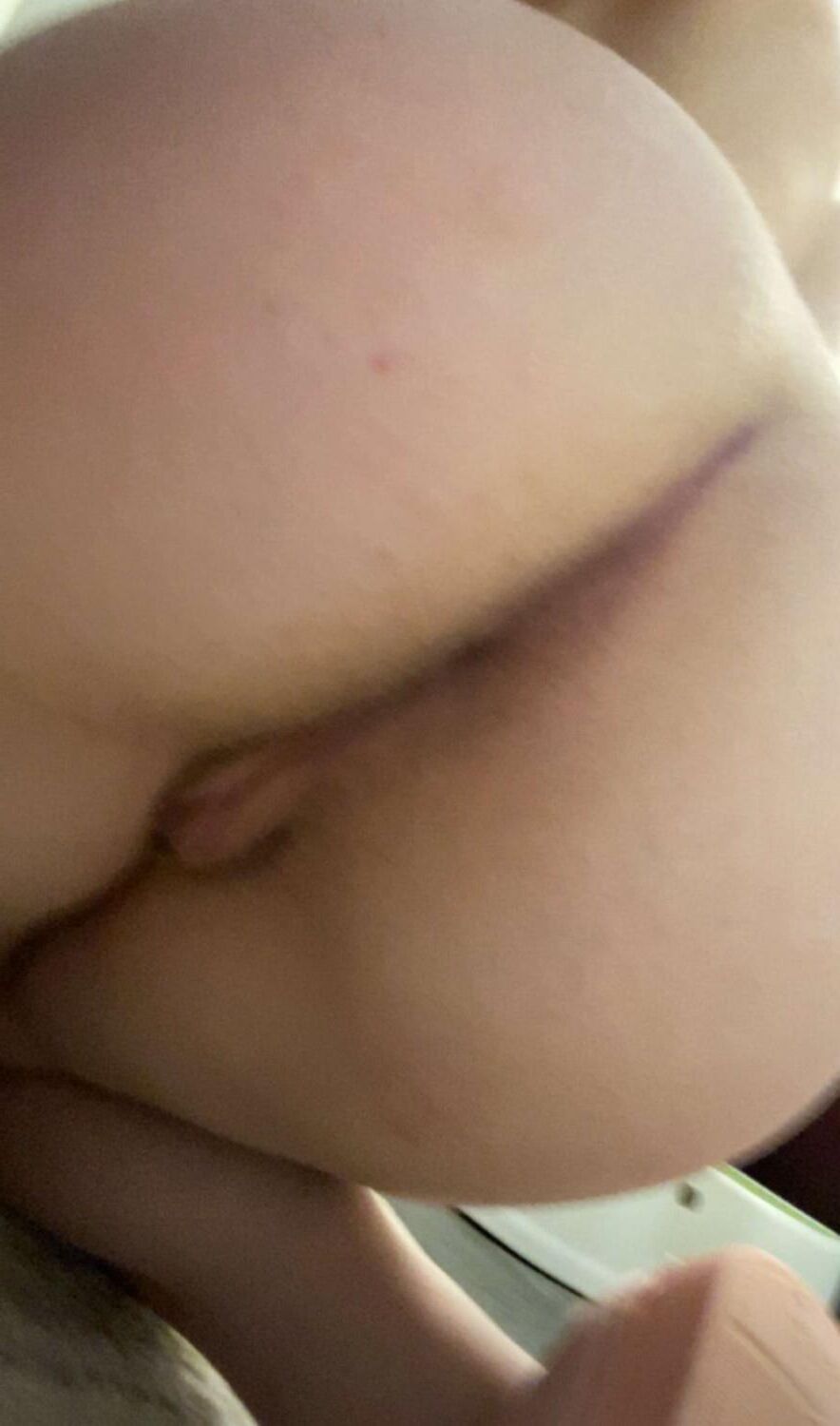 Exposed horny teen 