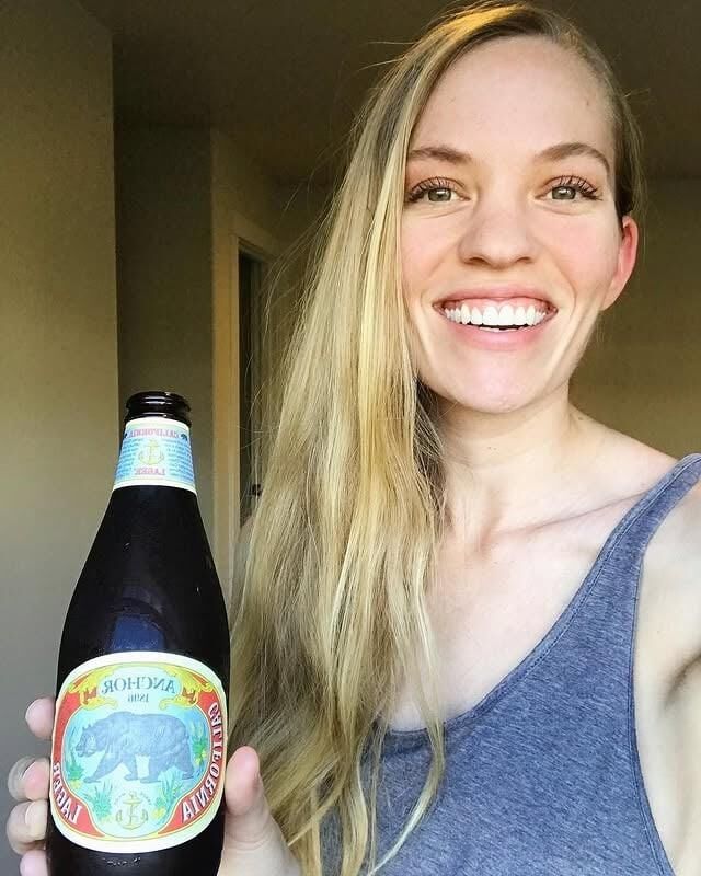 Brooke Larson (@Beeryoga)