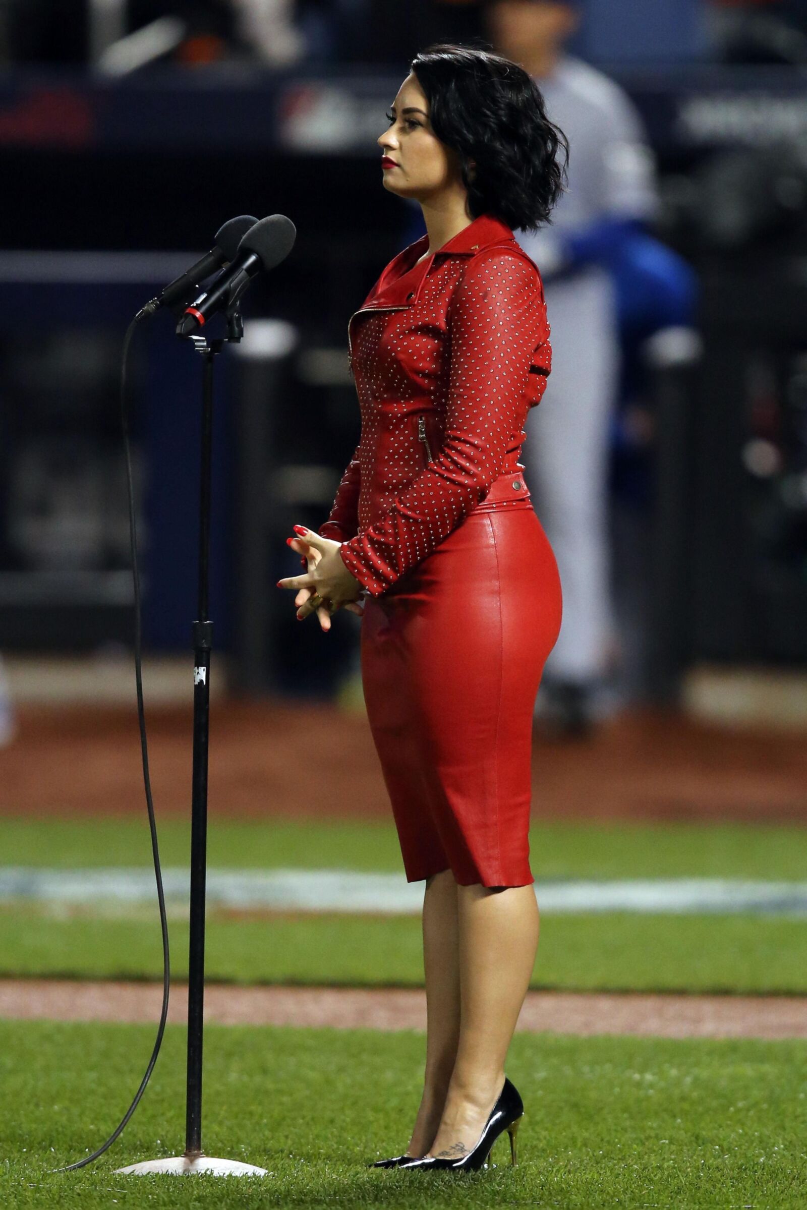 Demi Lovato - MLB World Series Game vier auf dem Citi Field