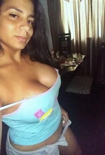 Tetas grandes y hermosas ...