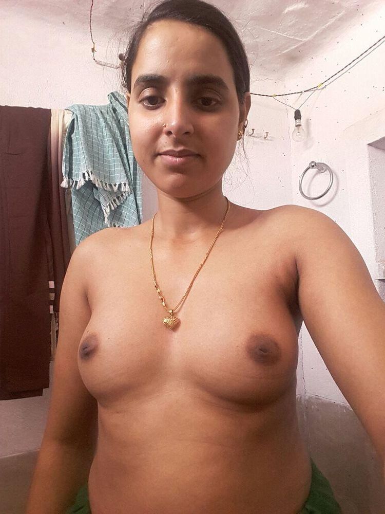 Indian Desi Villager Horny Bhabi