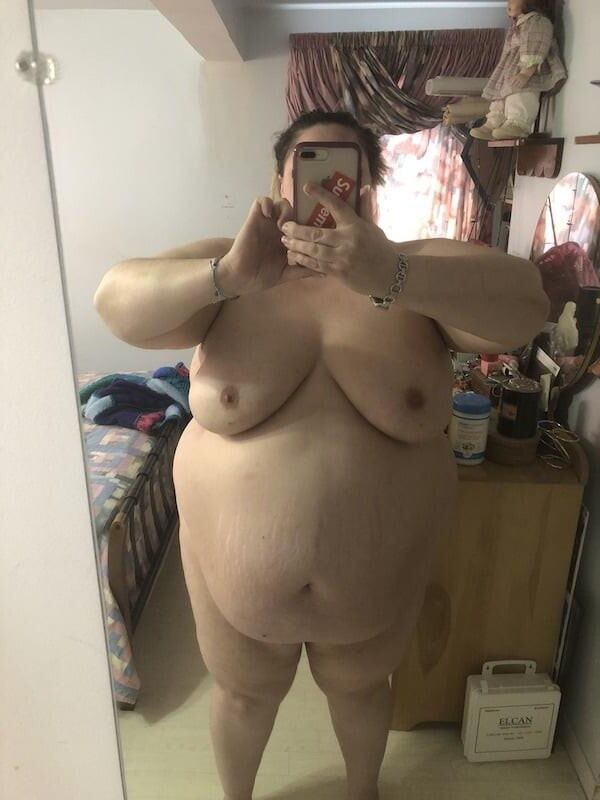 BBWアマンダこのような熱い腸に恋をしている