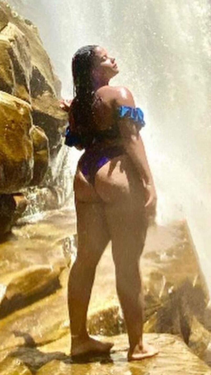 Joana Fat Ass aus Brasilien (nur Arschbilder)