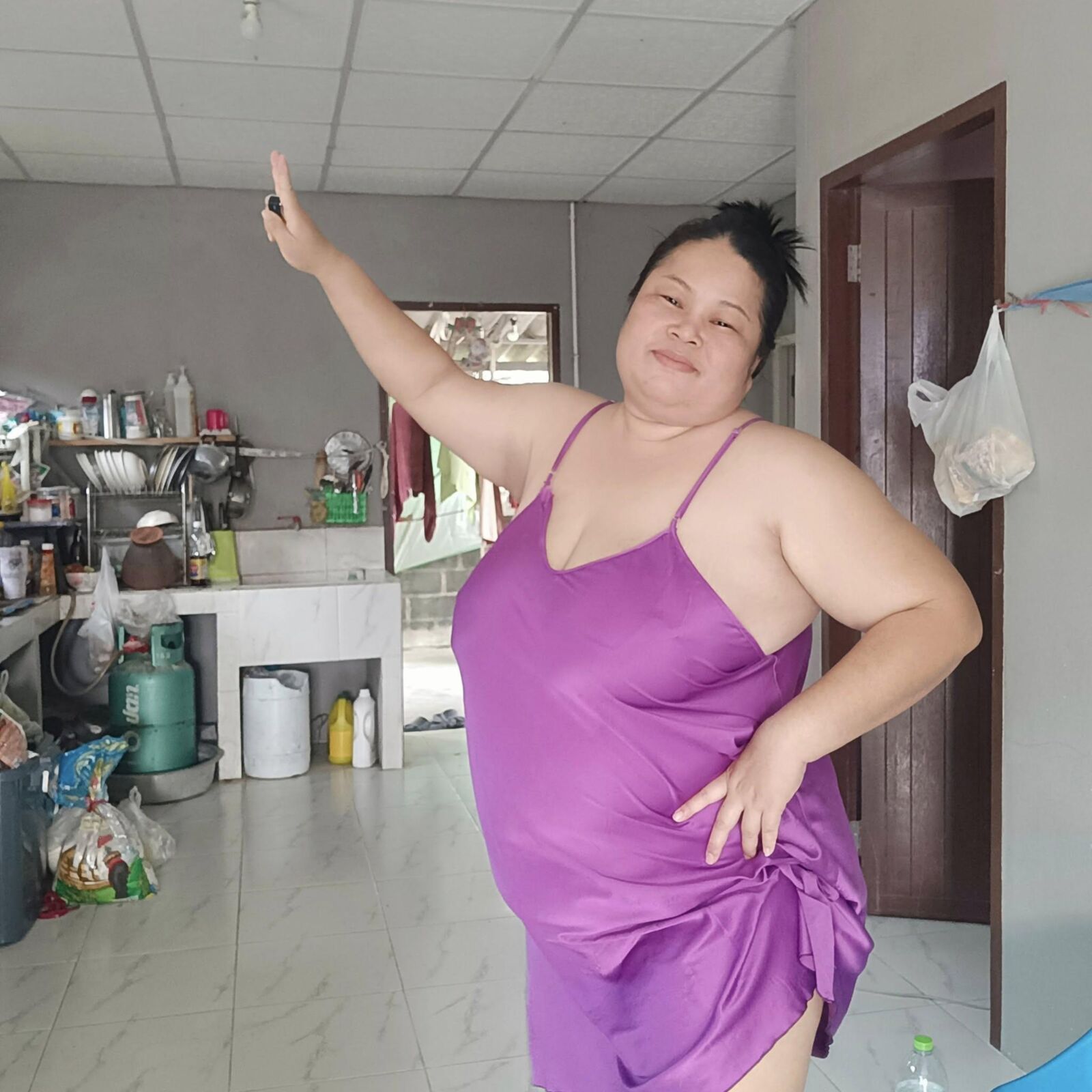BBWの妻が再び戻ってきました