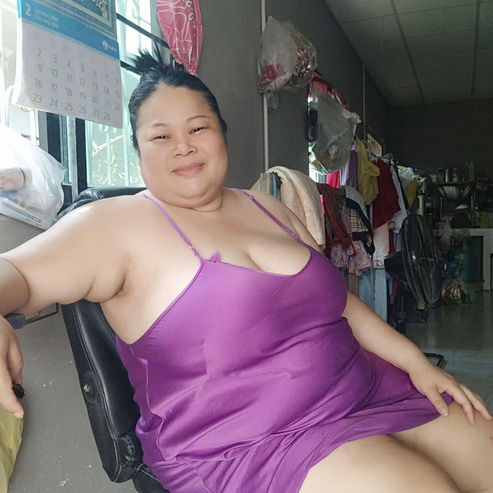 BBWの妻が再び戻ってきました