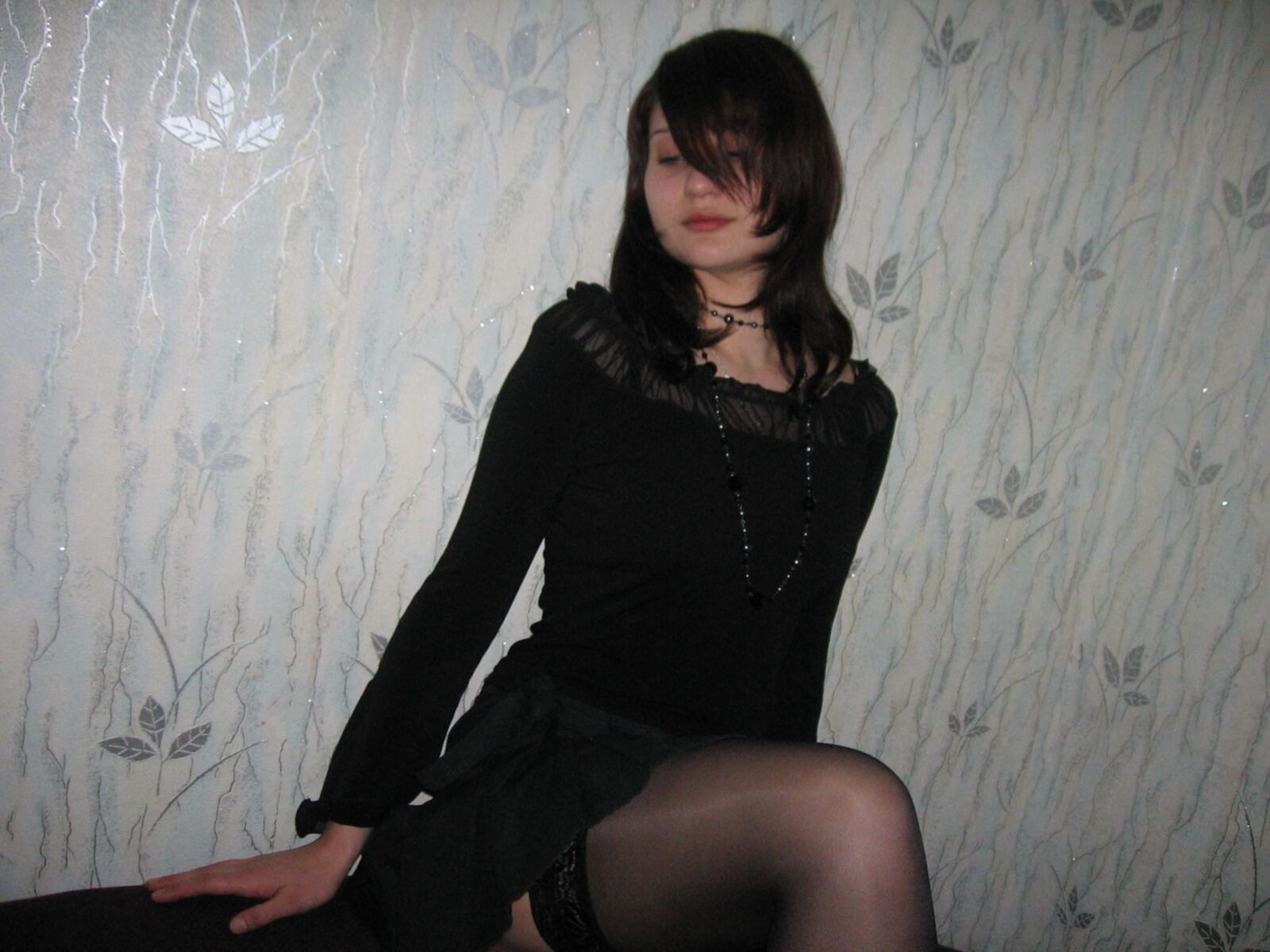 セクシーなブルネットmitstrümmpfen