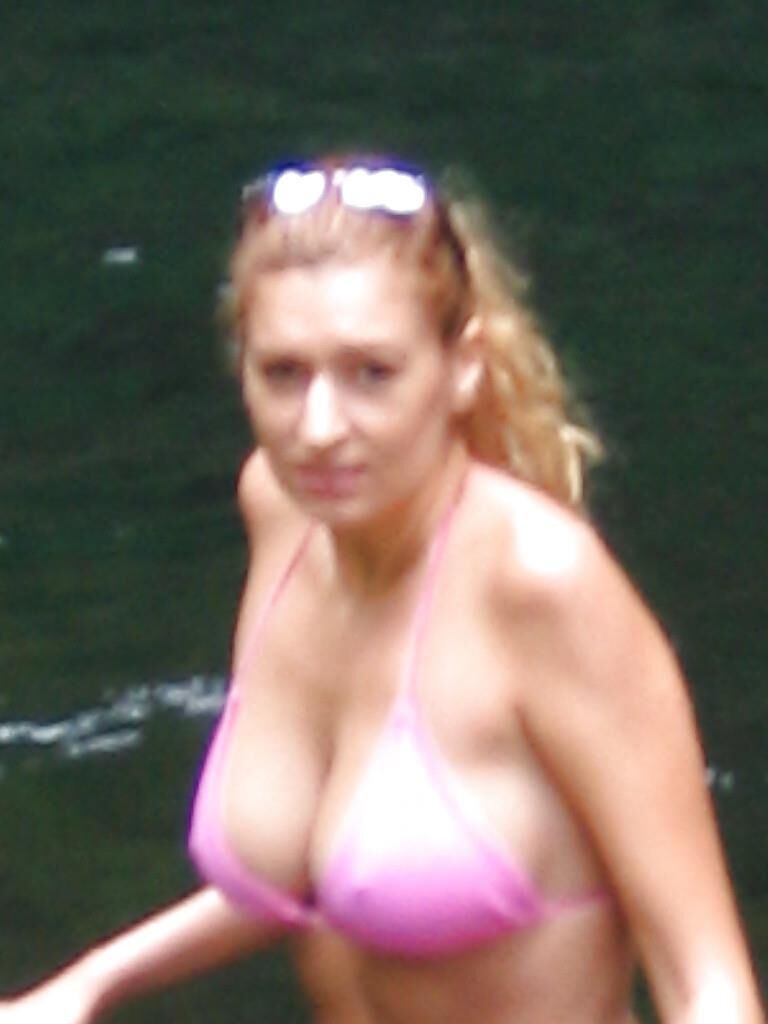 ホットなフランスの熟女のビッグおっぱいキャロラインet sesグロスニコン