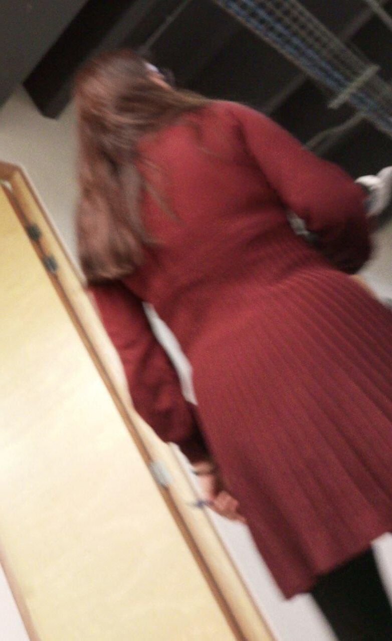 Bitch Milf voyeur