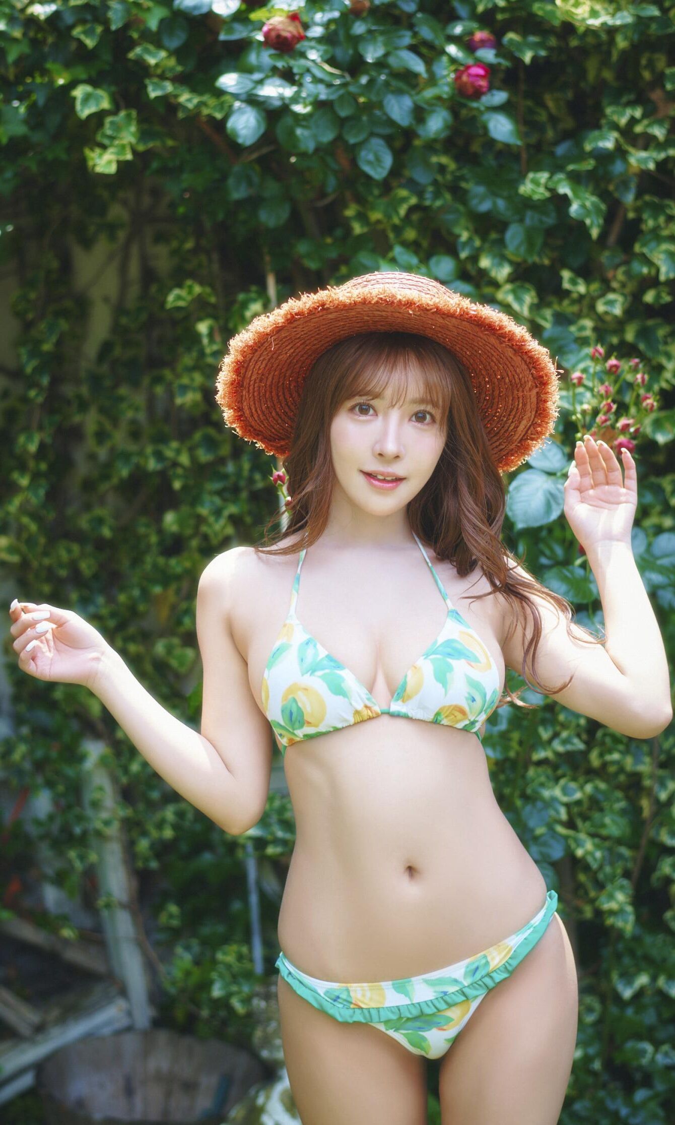Yua Mikamiあなたの人形