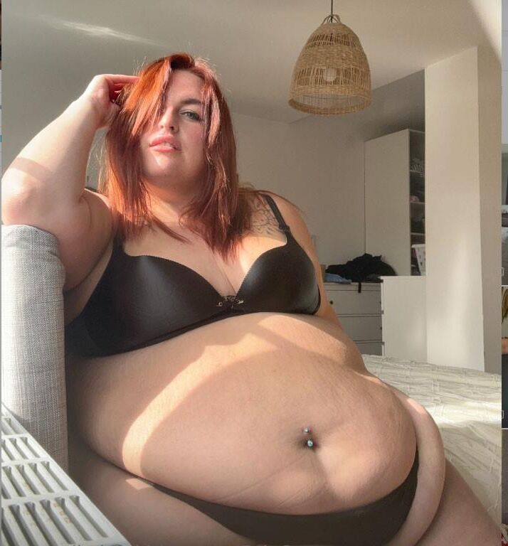 AA Ssbellyqueeen