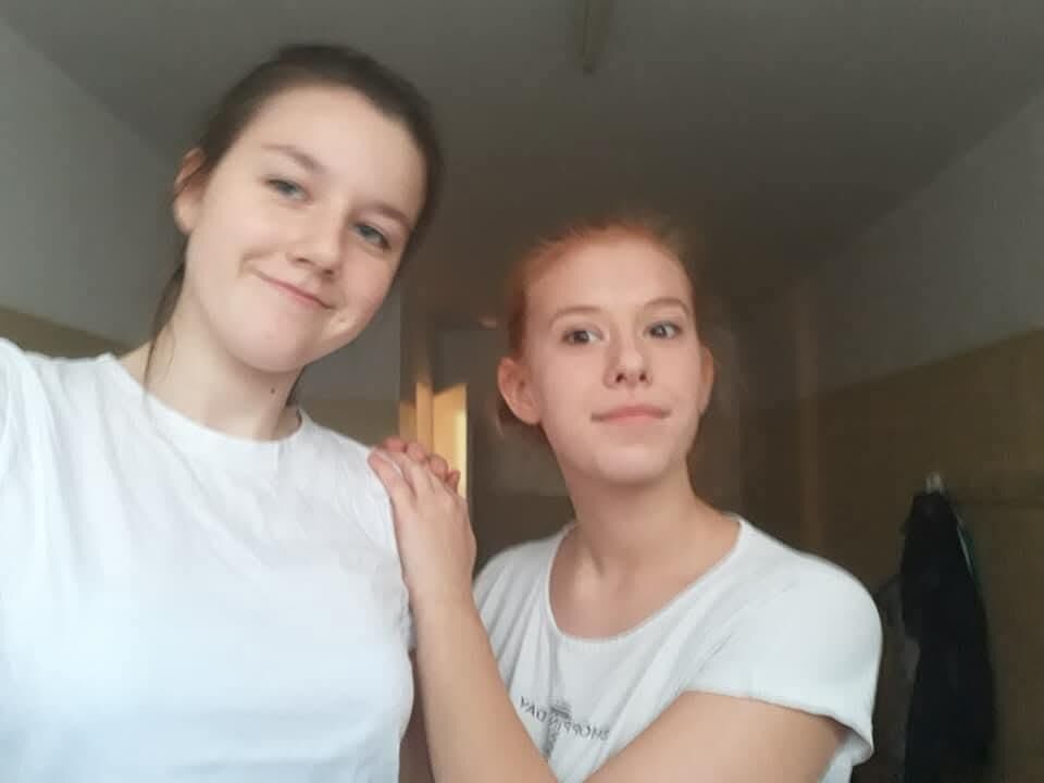 Агата, ты маленькая польская шлюха, возьми нашу сперму