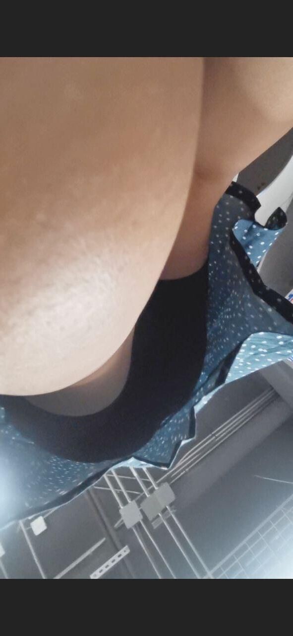 Bitch Milf voyeur