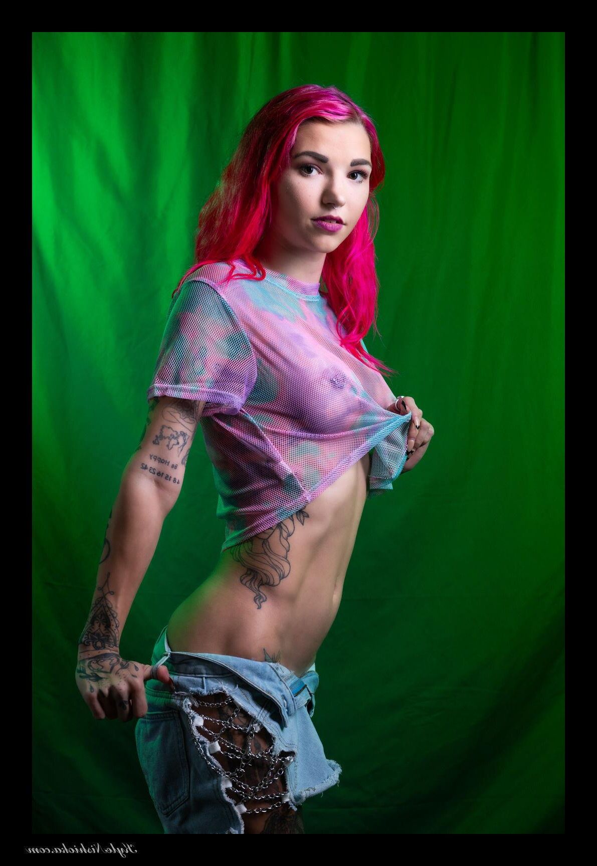 .... ,,, ...... süßer Teen Maddy