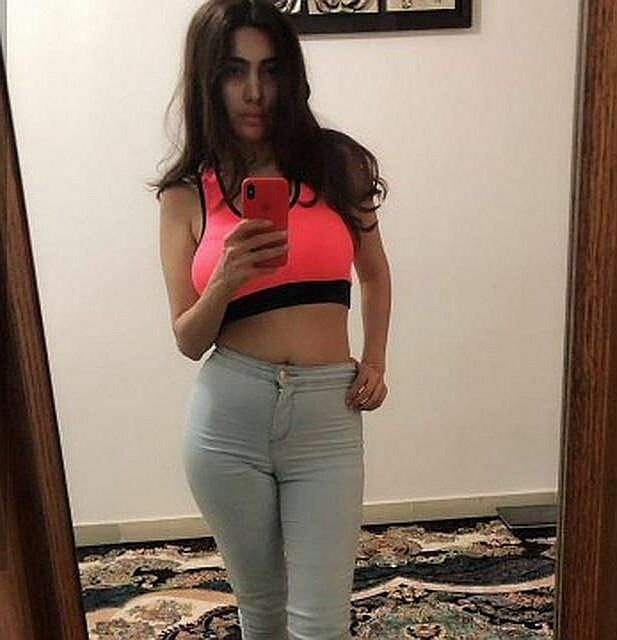 イランの10代のおっぱい