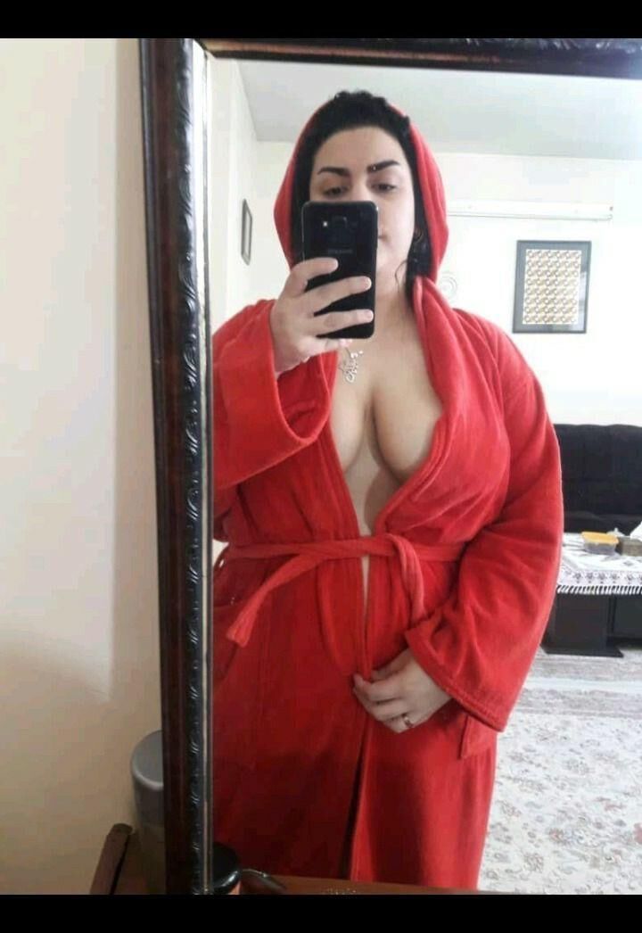 イランの大きなおっぱい
