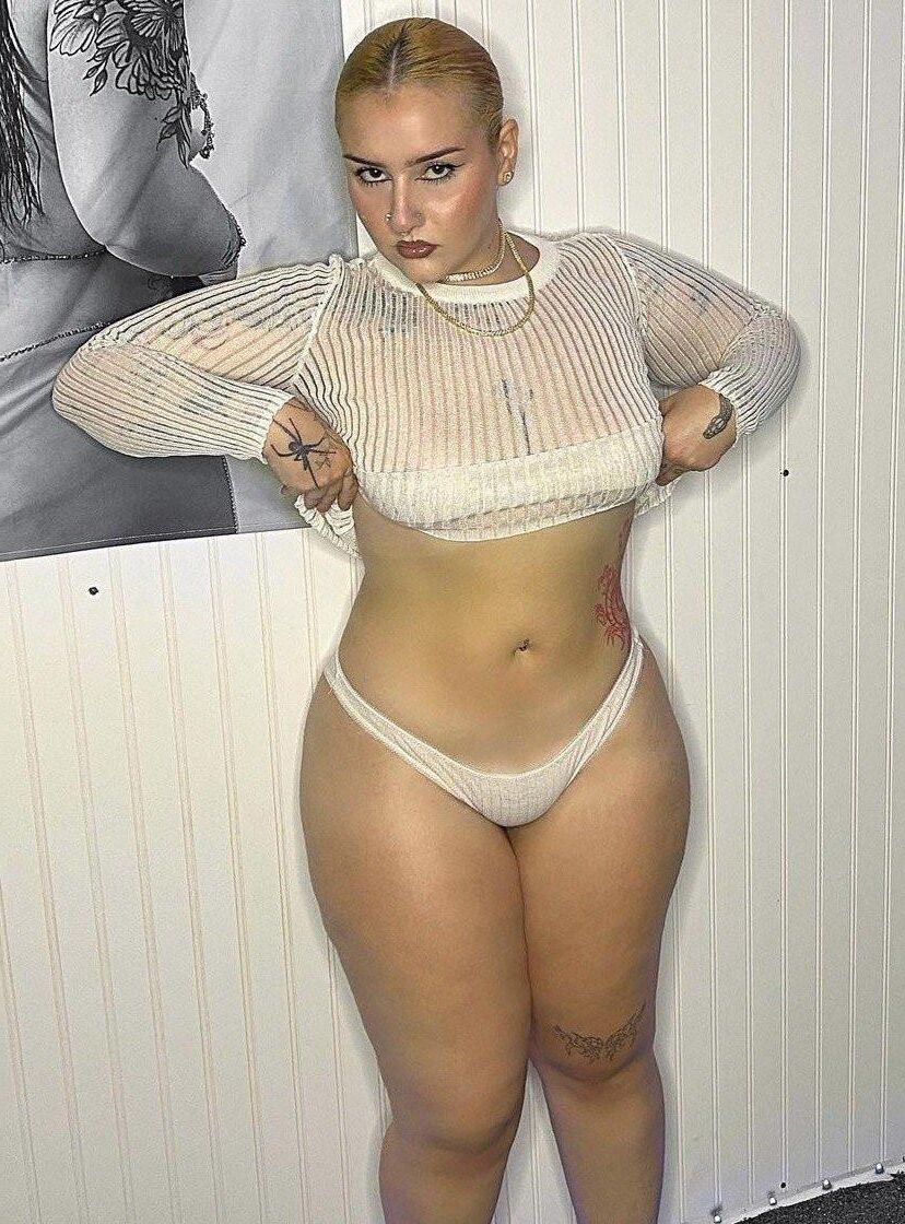 Хейли Дж