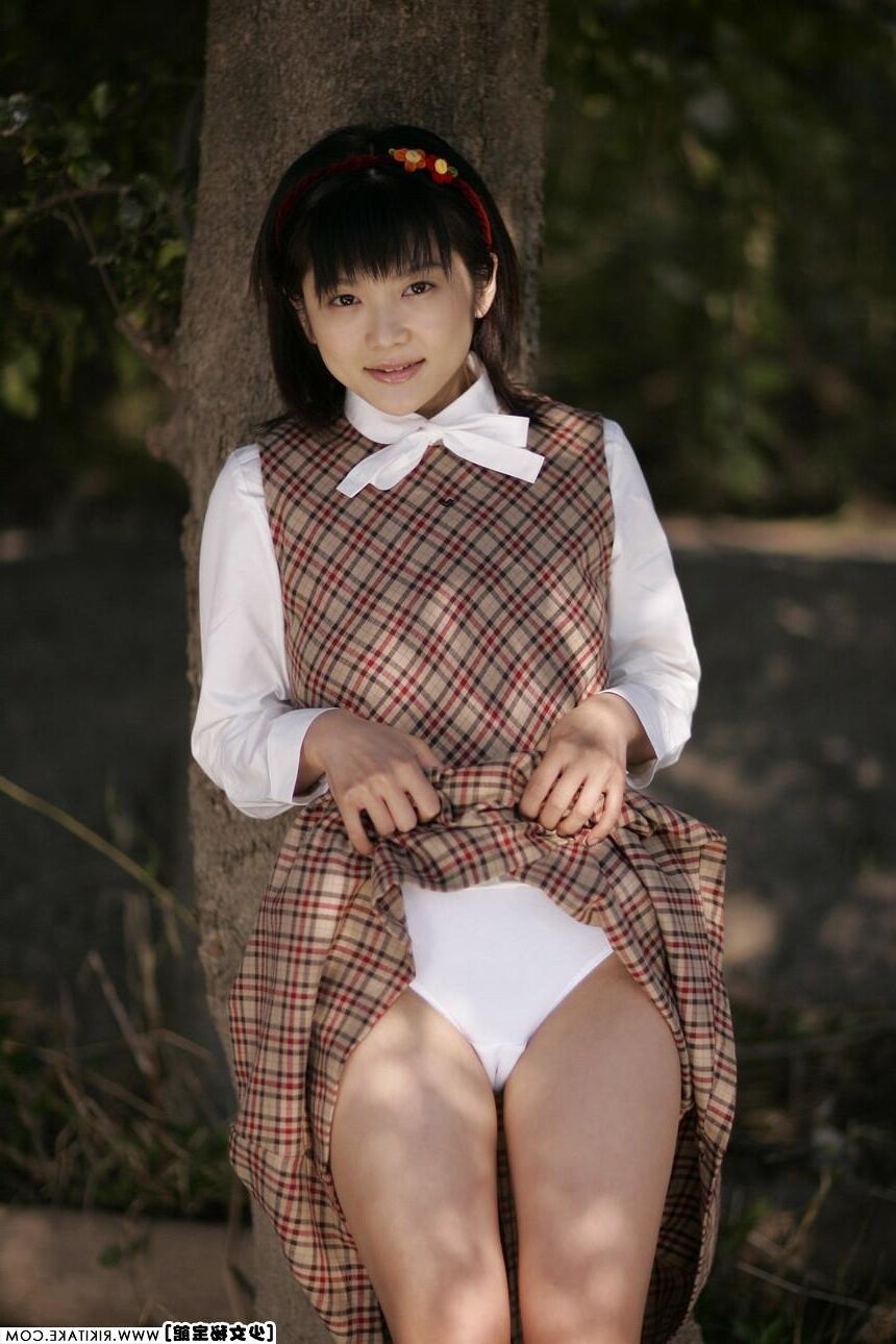 Japanisches Nacktmodell Yuria Hidaka