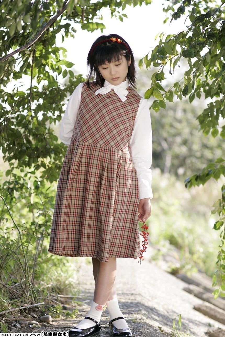 Japanisches Nacktmodell Yuria Hidaka