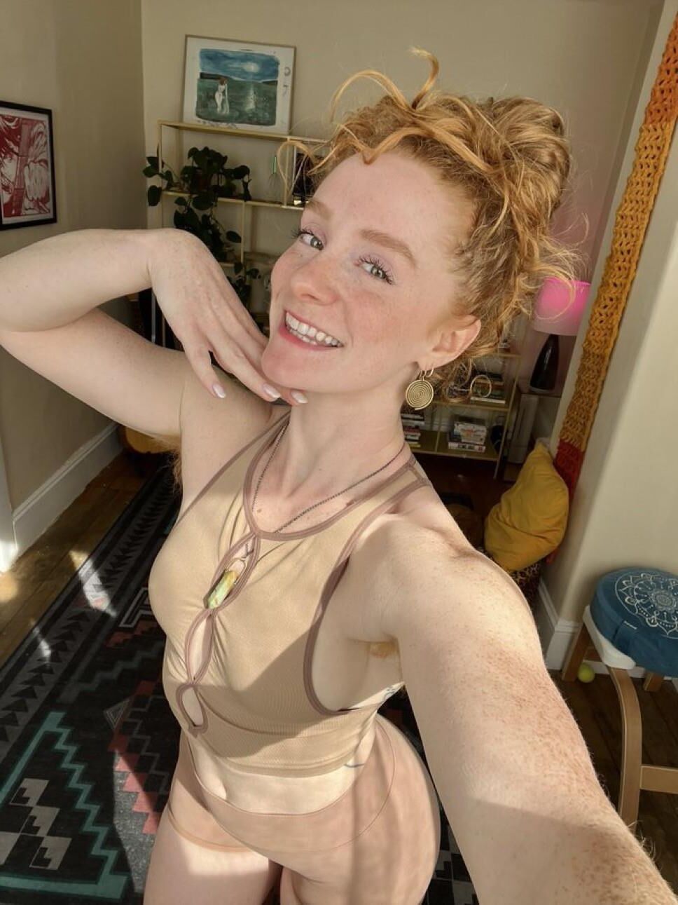 Hot Redhead from TicTok More? Name?