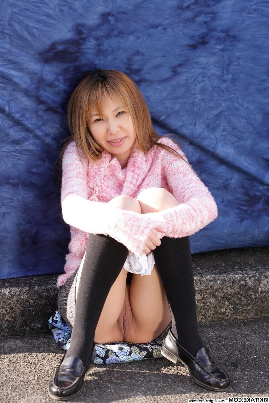 modelo de desnudos japonés Ayumi Hirose