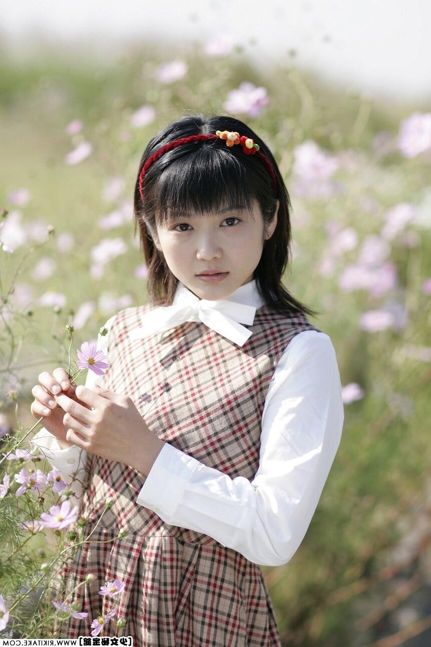 Japanisches Nacktmodell Yuria Hidaka