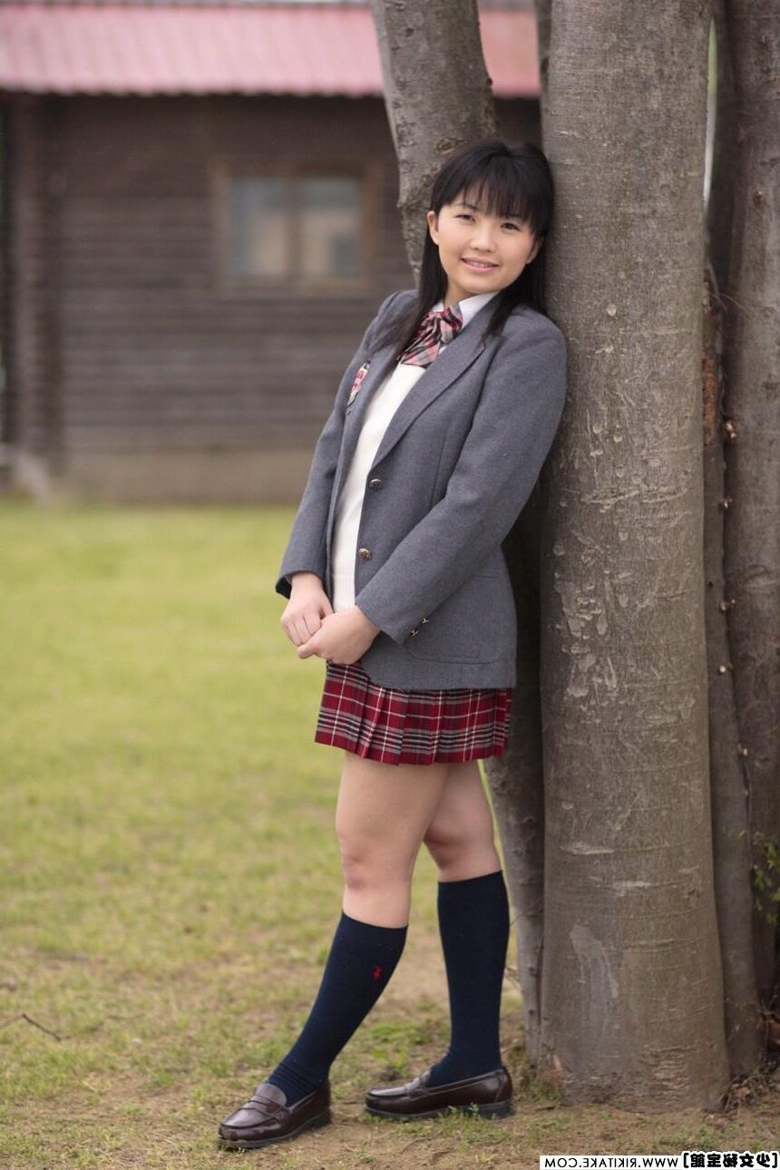 Japanisches Nacktmodell Mika Hanai