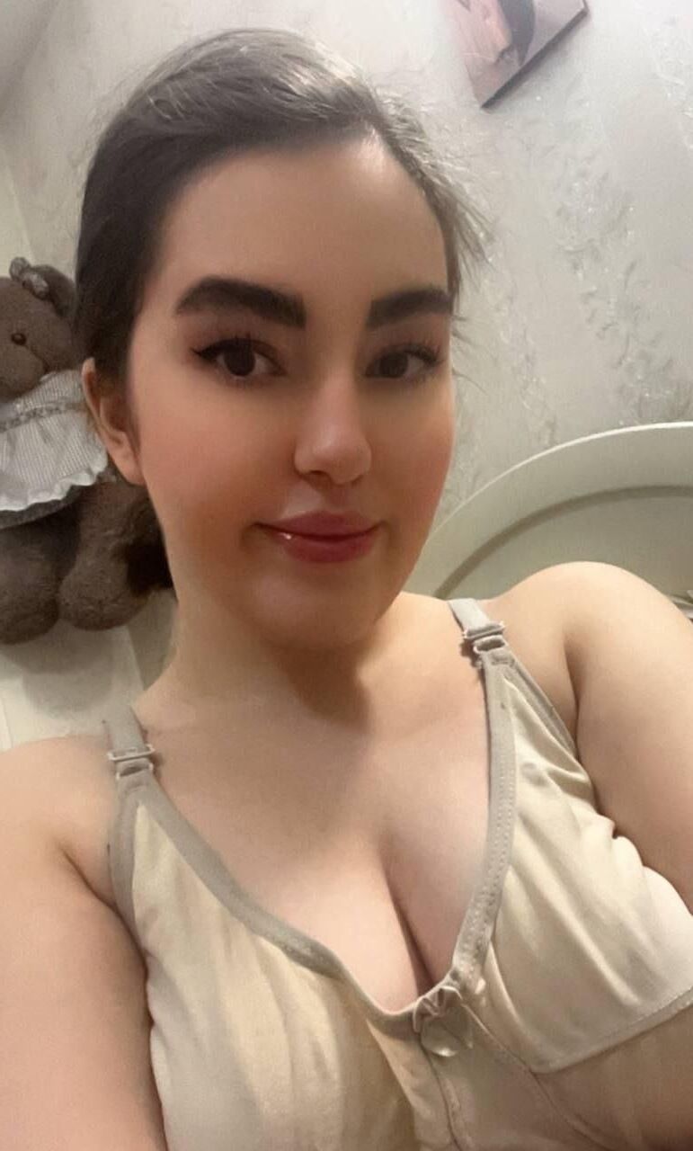 Иранская девушка колледжа