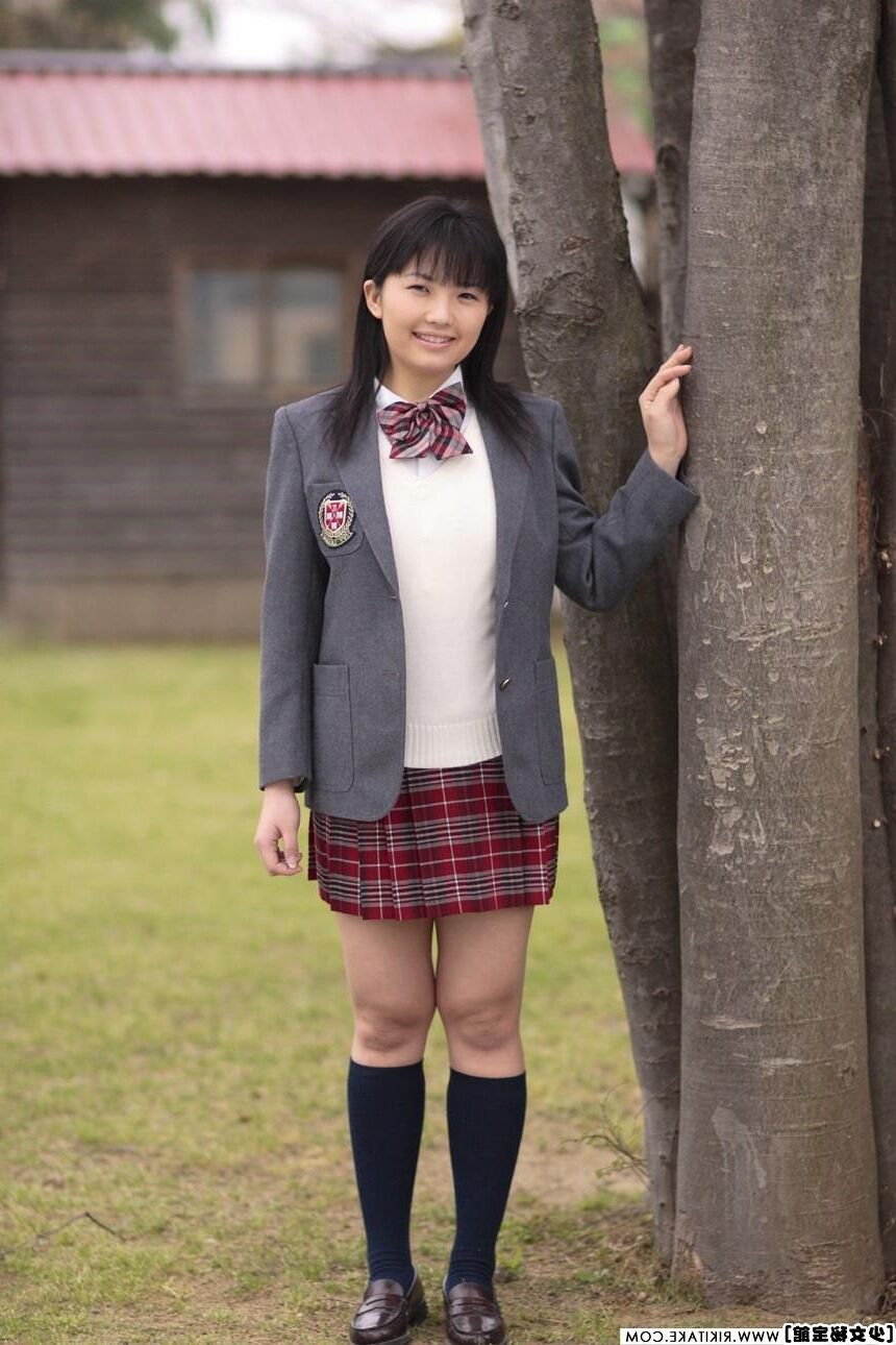 Japanisches Nacktmodell Mika Hanai