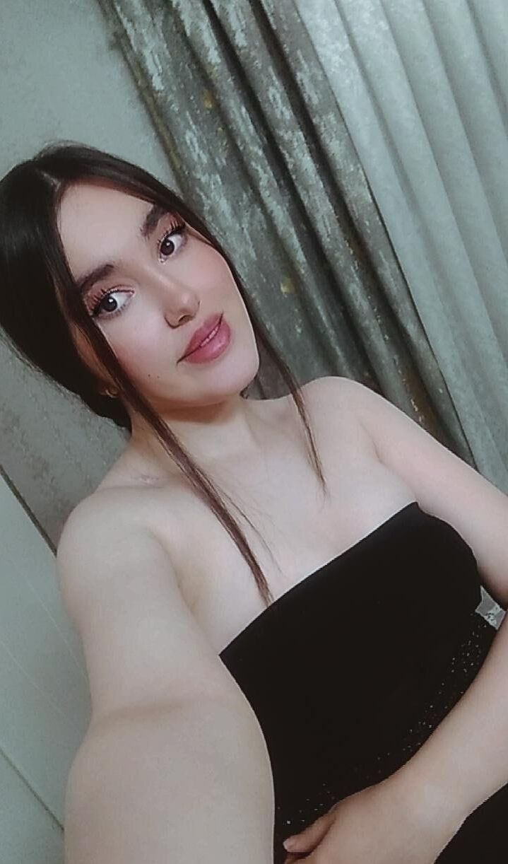 Иранская девушка колледжа