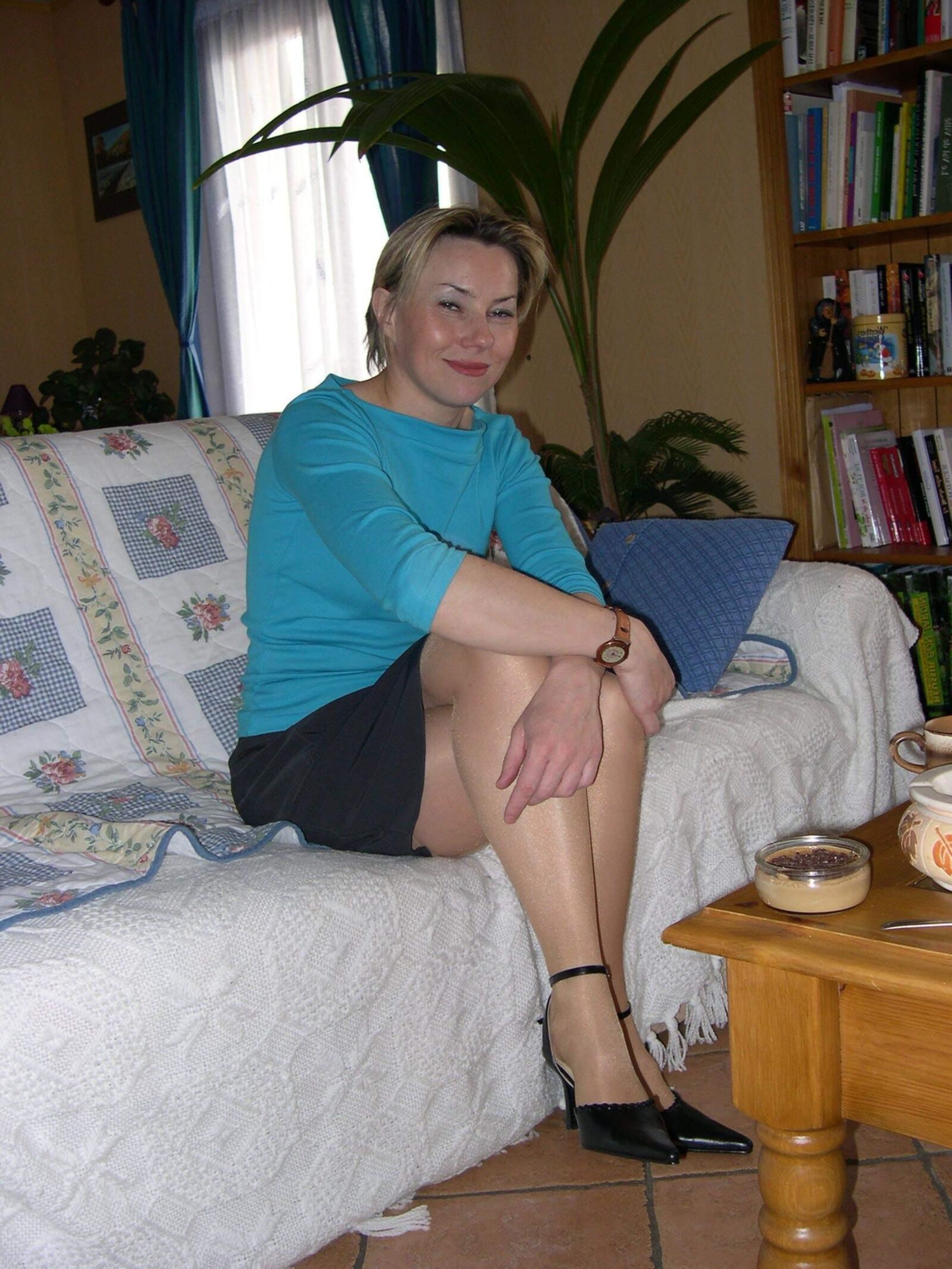 Trois milfs salopes dans ce mélange.