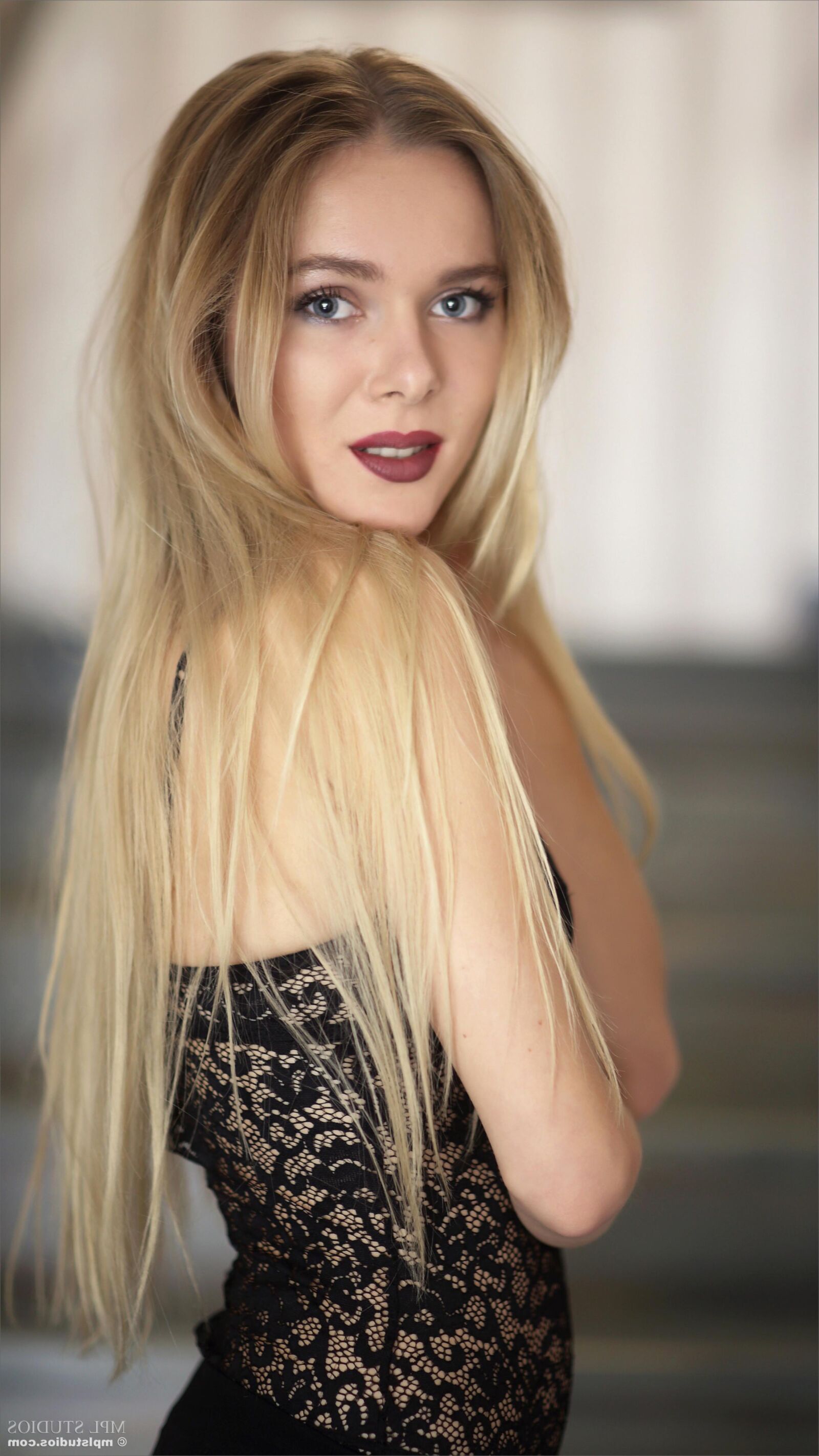 Karissa Diamond saindo