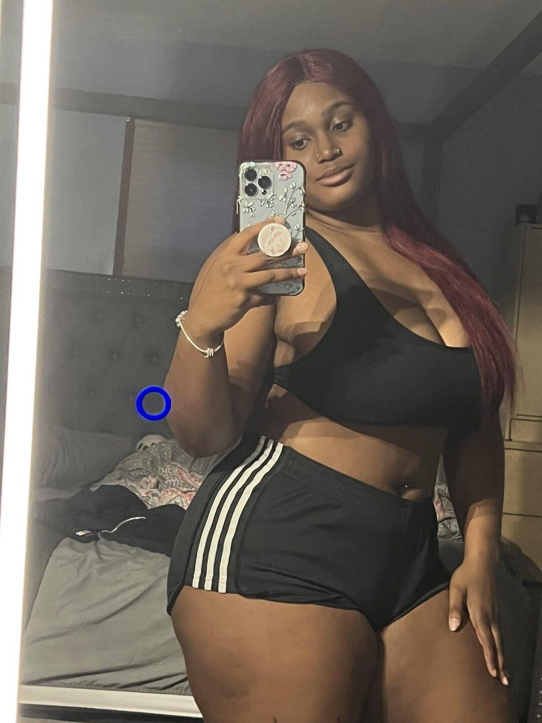 Mia