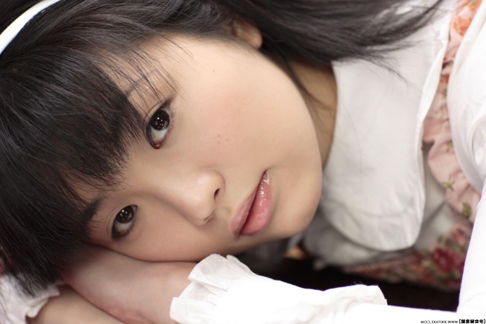 Japanisches Nacktmodell Mika Hanai