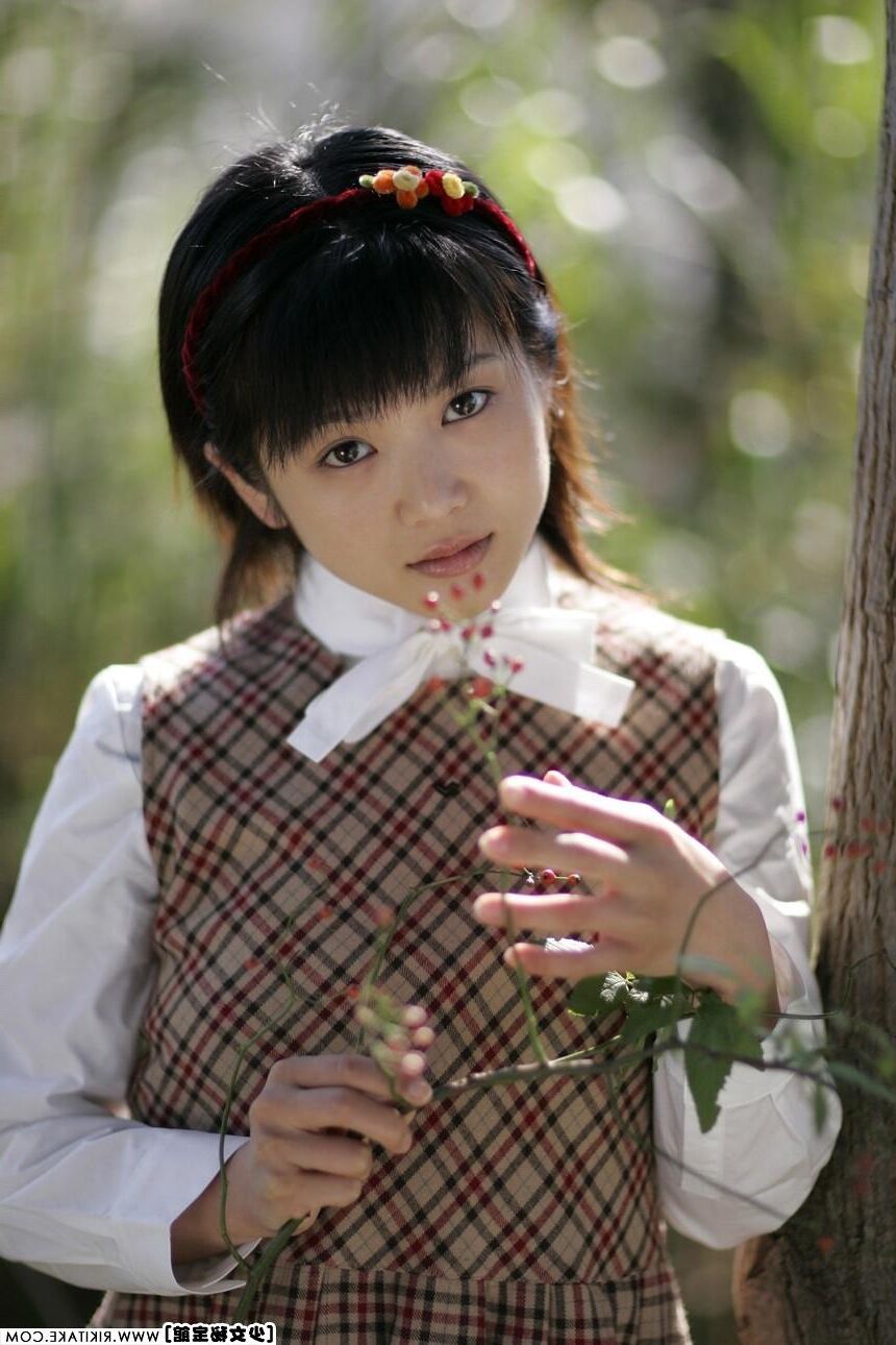 Japanisches Nacktmodell Yuria Hidaka