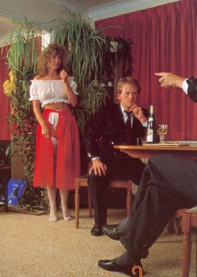 Retro -Spanking Februs und Fessee Quenching