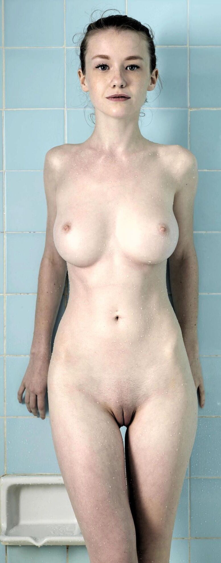 Dans la salle de bain xxxiv