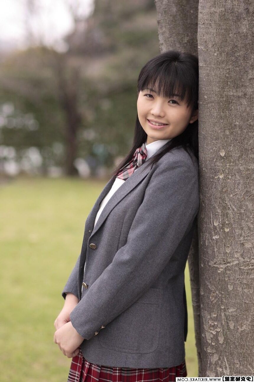 Japanisches Nacktmodell Mika Hanai
