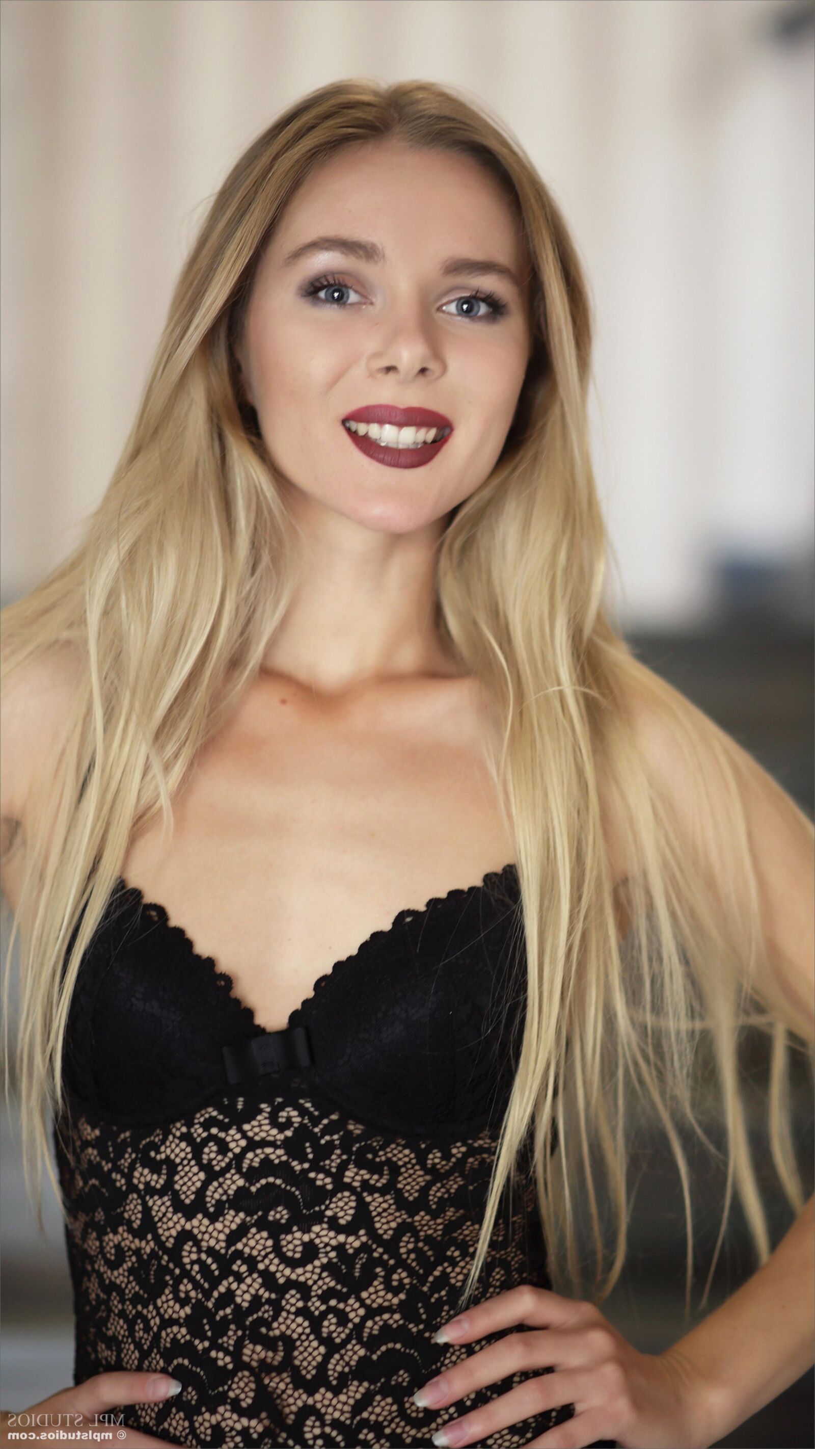 Karissa Diamond saindo