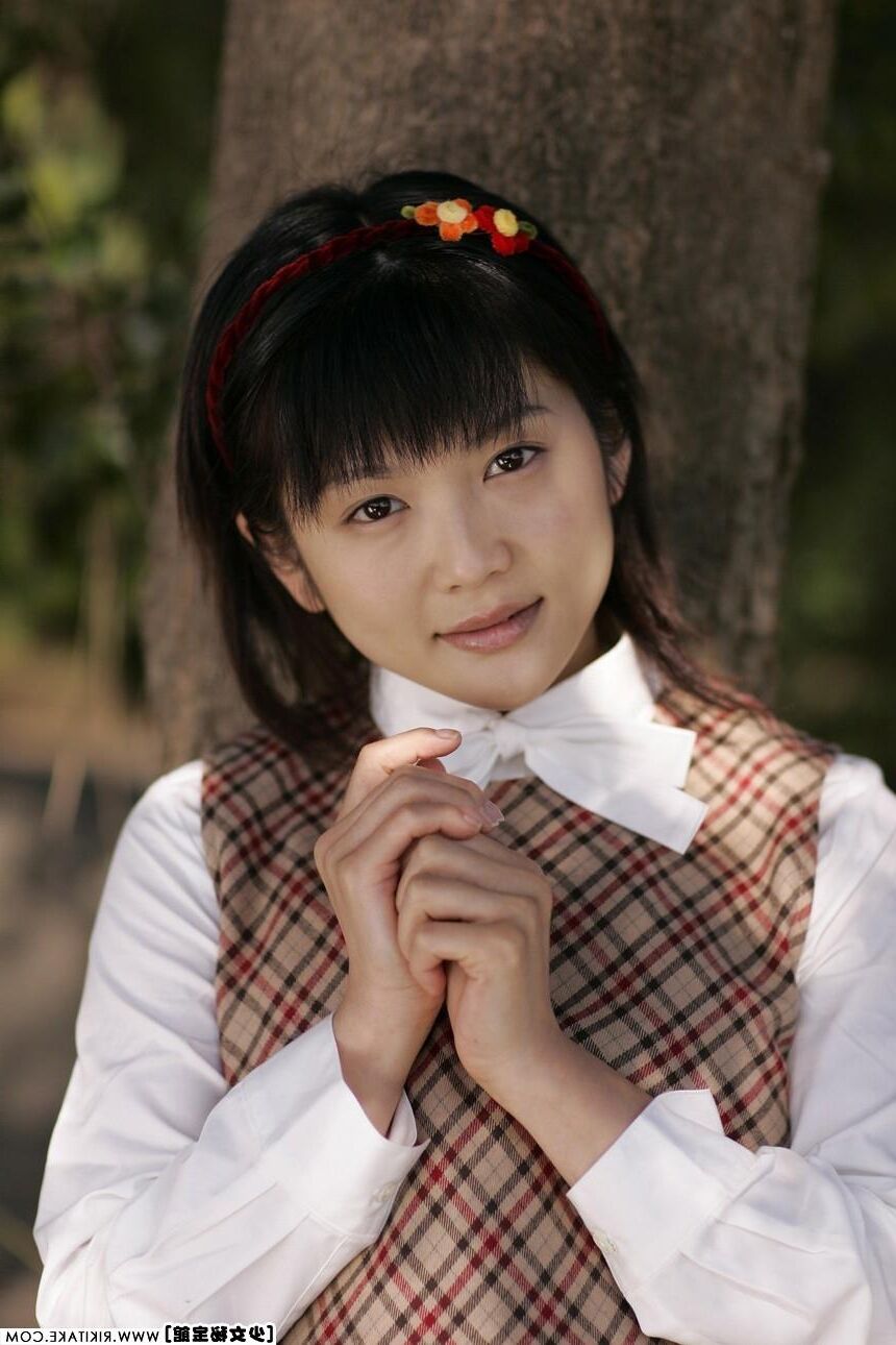 Japanisches Nacktmodell Yuria Hidaka