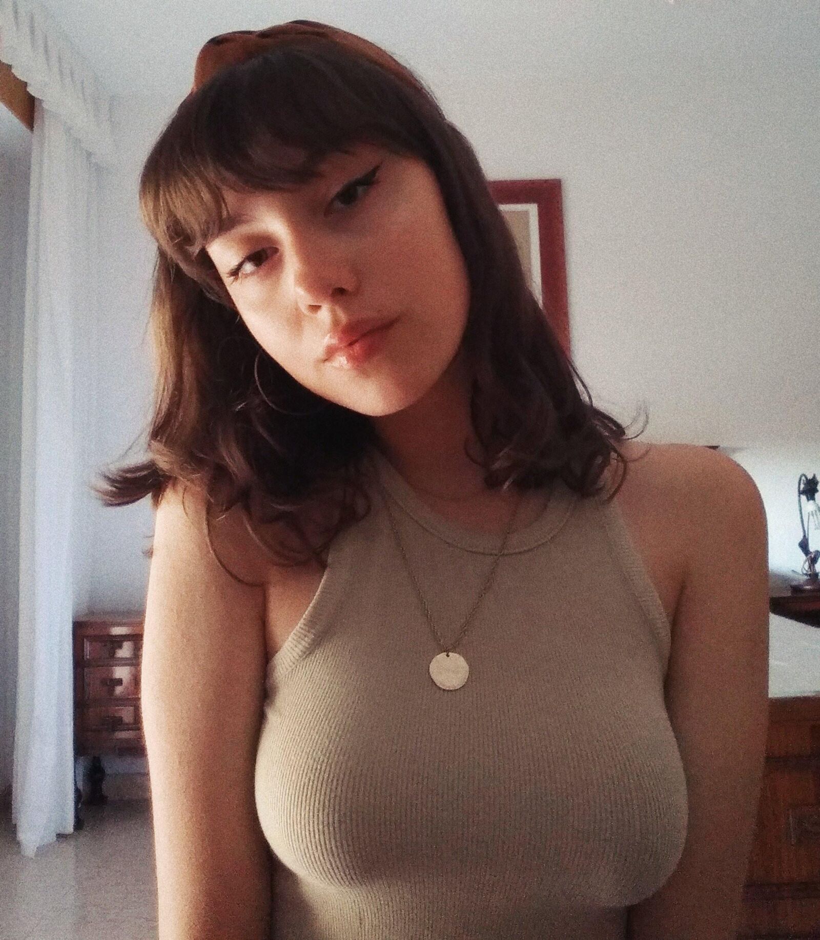 Putina Brunnette