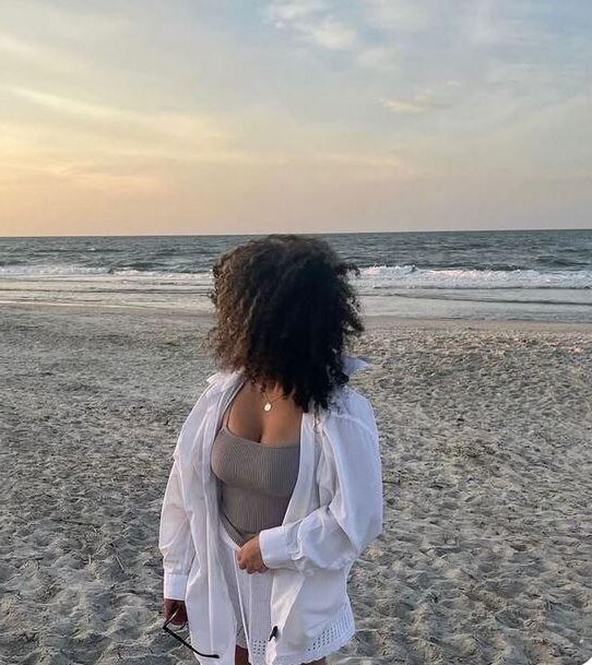 Une salope à la plage
